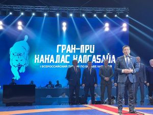 В Якутске торжественно открыли Всероссийский турнир по борьбе Хапсагай