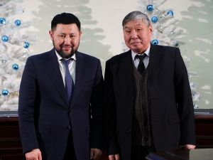 Евгений Григорьев встретился с общественностью города Якутска