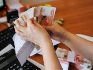 Бухгалтер похитила более двух миллионов рублей