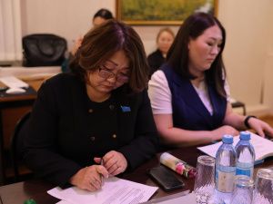 Айсен Николаев провел совещание по социально-экономическому развитию Анабарского района Якутии