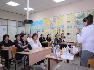 В Якутске провели мастер-класс для многодетных мам в преддверии Дня матери в России