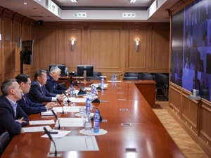 Дмитрий Садовников: перевозку грузов необходимо выполнить своевременно, слаженно и качественно