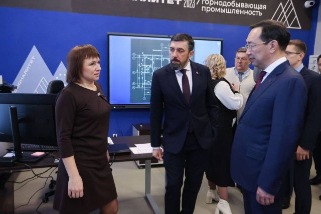 Айсен Николаев проверил работу Южно-Якутского технологического колледжа