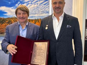 Проект ансамбля «Лейся, песня» стал лауреатом премии Минобороны при поддержке «Железных дорог Якутии»