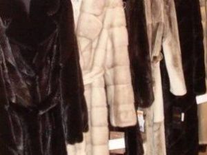 Жительница Бурятии продавала через соцсети несуществующие норковые шубы якутянам