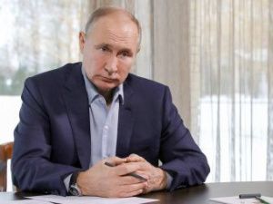 Путин заявил о возможности постепенно снимать коронавирусные меры
