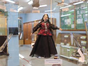 В Якутске открыли выставку, посвященную хомусистке-виртуозу Альбине Дегтярёвой