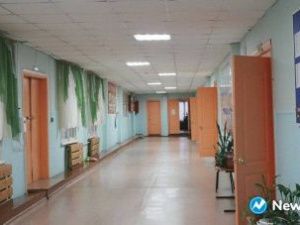 Пассажир поезда, куривший в вагоне, пытался дать взятку сотруднику транспортной полиции. Возбуждено уголовное дело