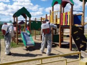 В Якутске продолжается дезинфекция общественных пространств