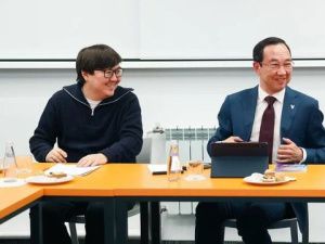 Глава Якутии обсудил с лидерами общественного мнения подготовку к VIII Международным спортивным играм «Дети Азии» 