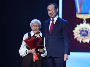 Айсен Николаев поздравил мирнинцев с 60-летием района