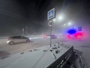 В Якутске женщина попала под колеса автомобиля: официально