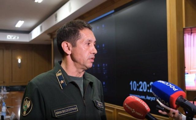 Федеральная Авиалесоохрана направила в Якутию более 800 человек для борьбы с лесными пожарами