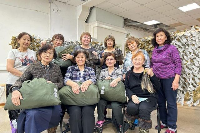 «Боевые шелкопряды Якутии» шьют амуницию для бойцов на СВО