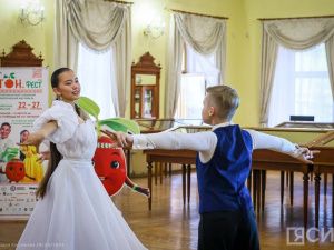 Семья из Якутска победила на «ОТОН.фесте» и получила сертификат на путешествие в 300 тысяч рублей