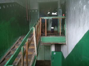 Пожарные отстояли общежитие в г. Покровск