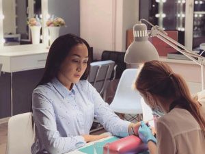 Якутский горсуд конфисковал у Алеси Сосиной деньги за проданный смартфон, использованный для кражи денег военнослужащего