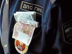 Бывший начальник районного отделения ГИБДД предстанет перед судом по обвинению во взяточничестве и служебных подлогах