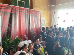 Еще теплее и красивее. Майорская школа встретила новый учебный год при полном параде