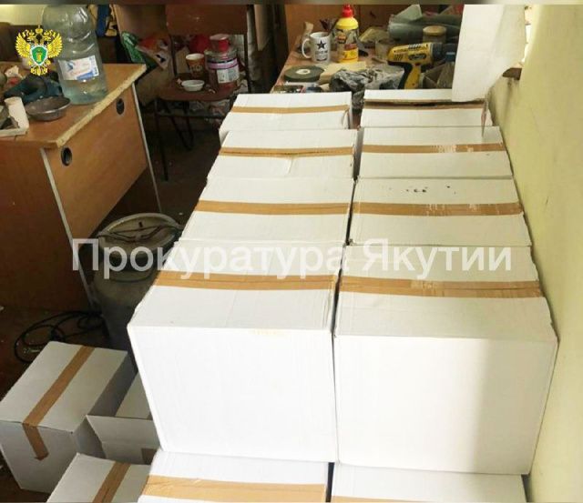 60-летний якутянин пытался продать почти 18 тысяч бутылок немаркированной алкогольной продукции