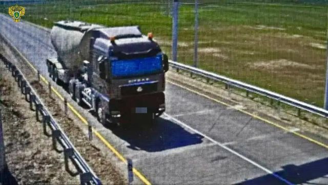  По иску прокуратуры возмещен ущерб, причиненный региональной автомобильной дороге «Умнас»  