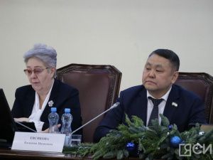 16 вопросов обсудили депутаты Якутской городской Думы на заключительной сессии 2024 года