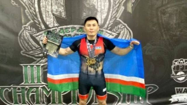 Якутский пауэрлифтер не нашел себе равных на международном старте