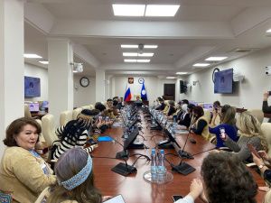 Вице-премьер Якутии Ольга Балабкина встретилась с делегатами VI съезда эвенов России