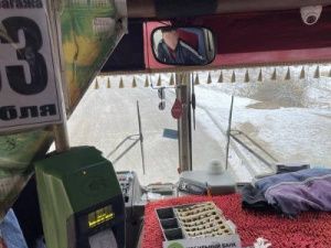 Водители автобусов не вправе требовать оплату по мобильному банку!
