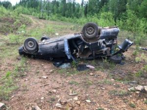 В Алданском районе пьяная езда на автомобиле завершилось аварией