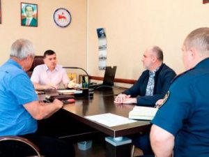 Вопросы трудовой занятости осужденных были рассмотрены в ходе рабочей встречи начальника УФСИН и генерального директора АО «Якутдорстрой»