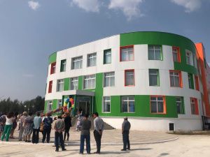 Айсен Николаев открыл детский сад в Ленском районе