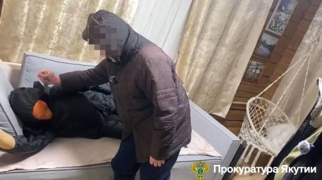 В Сунтарском улусе гость ударом ножа в шею убил хозяина дома: Вынесен приговор