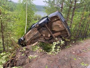 В Якутии водитель без прав устроил ДТП, в котором пострадали трое человек