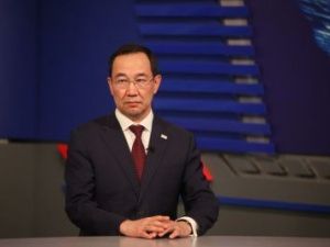 Прямой эфир Айсена Николаева: главные темы