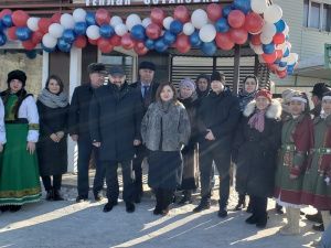 В Мархе открылась вторая теплая автобусная остановка