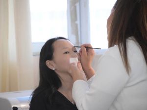 В Якутске провели мастер-класс для многодетных мам в преддверии Дня матери в России