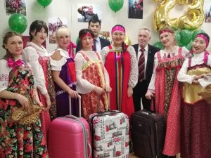 Праздничное настроение мужчины АК «Железные дороги Якутии»  унесли домой