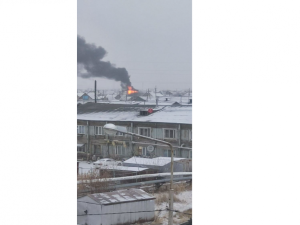 В микрорайоне Марха Якутска в частном доме вспыхнул пожар