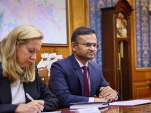 Глава Якутии принял Генерального консула Индии во Владивостоке