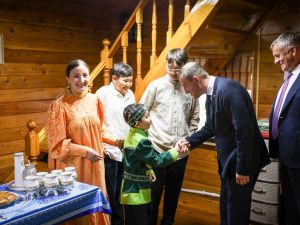 В рамках программы социальной газификации дом многодетной семьи Ефремовых из Пригородного города Якутска подключен к газу