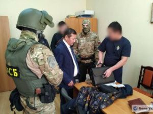 ГЛАВУ ЧУРАПЧИНСКОГО УЛУСА ОТПУСТИЛИ ПОД ДОМАШНИЙ АРЕСТ