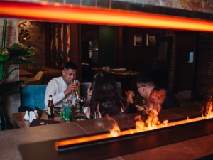 В Якутске ресторан Meat House открывает три VIP-комнаты с караоке