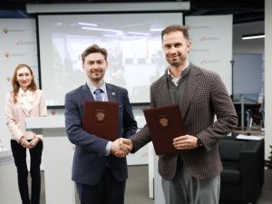 Якутия первой в России протестирует аварийное оповещение и мониторинг транспорта на базе «ЭРА-ГЛОНАСС» без сотовой связи