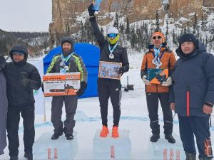 В Якутии прошёл первый республиканский ледовый забег «Ленские столбы»
