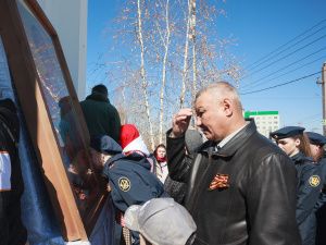 Сотрудники и ветераны УФСИН приняли участие в общегородском Пасхальном Крестном ходе, приуроченном к 81-й годовщине Победы в Великой Отечественной войне