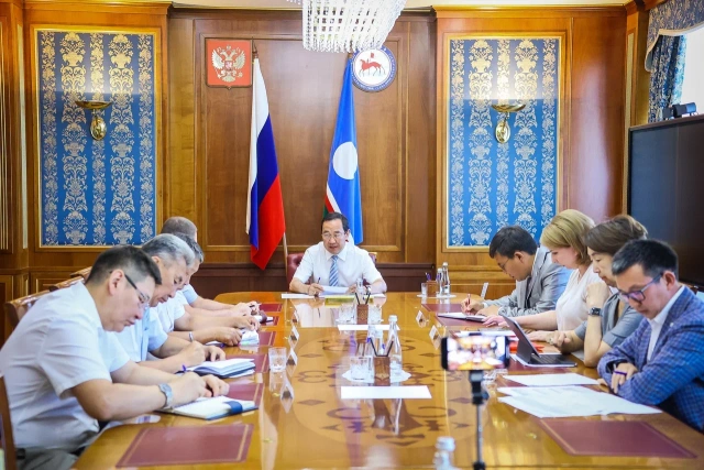 И огонь, и вода! Айсен Николаев поручил усилить работу