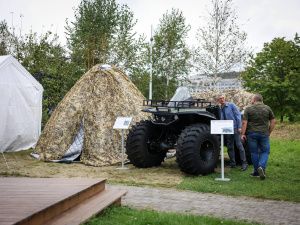 Фоторепортаж с первого дня ВЭФ-2023: улица Дальнего Востока и культурная программа