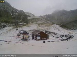 Сочи завален снегом