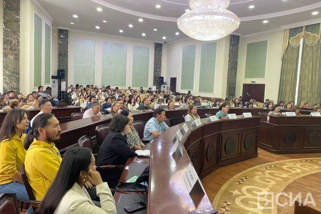 Проблемы и пути сохранения родного языка обсудили в Якутске